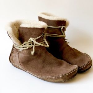 •• Clark’s •• Originals | Faraway Plateau | Suede
